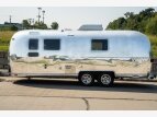 Thumbnail Photo 6 for 1975 Airstream Land Yacht